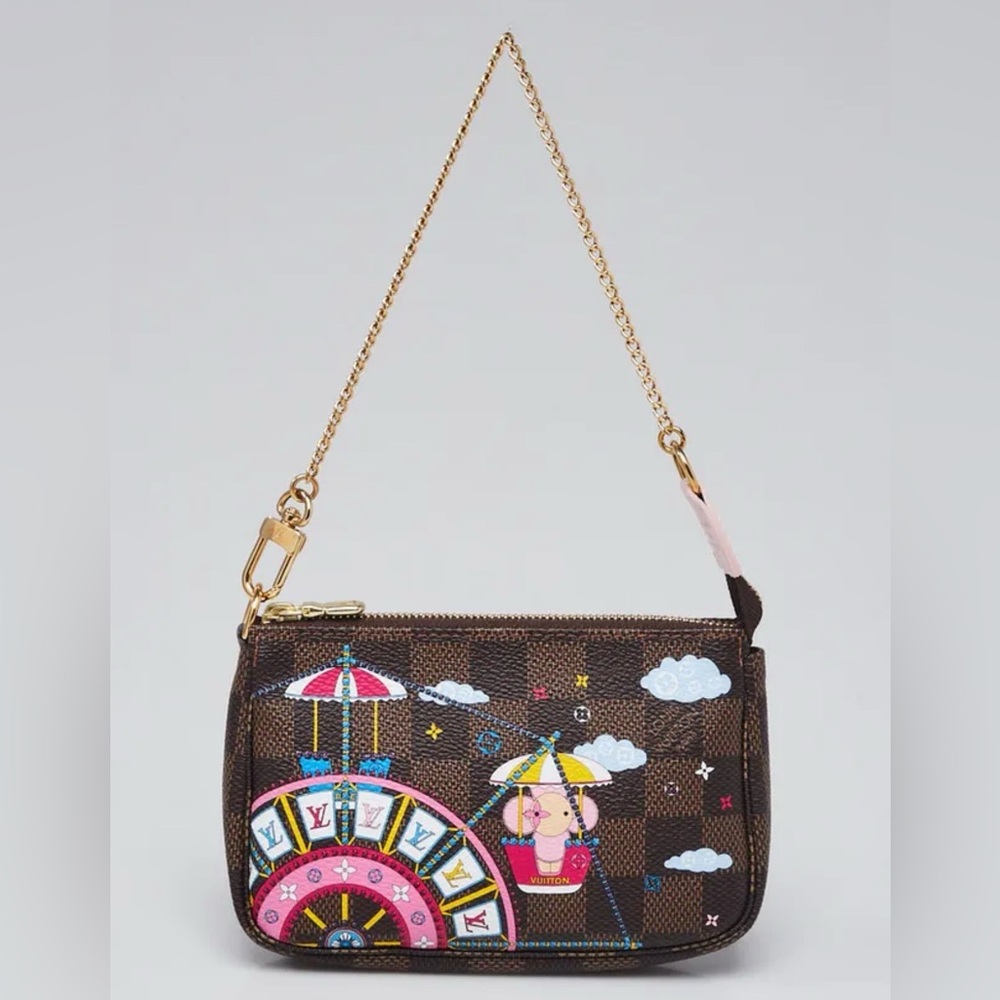 LOUIS VUITTON Limited Edition Damier Canvas Christmas 2020 Pochette Bag